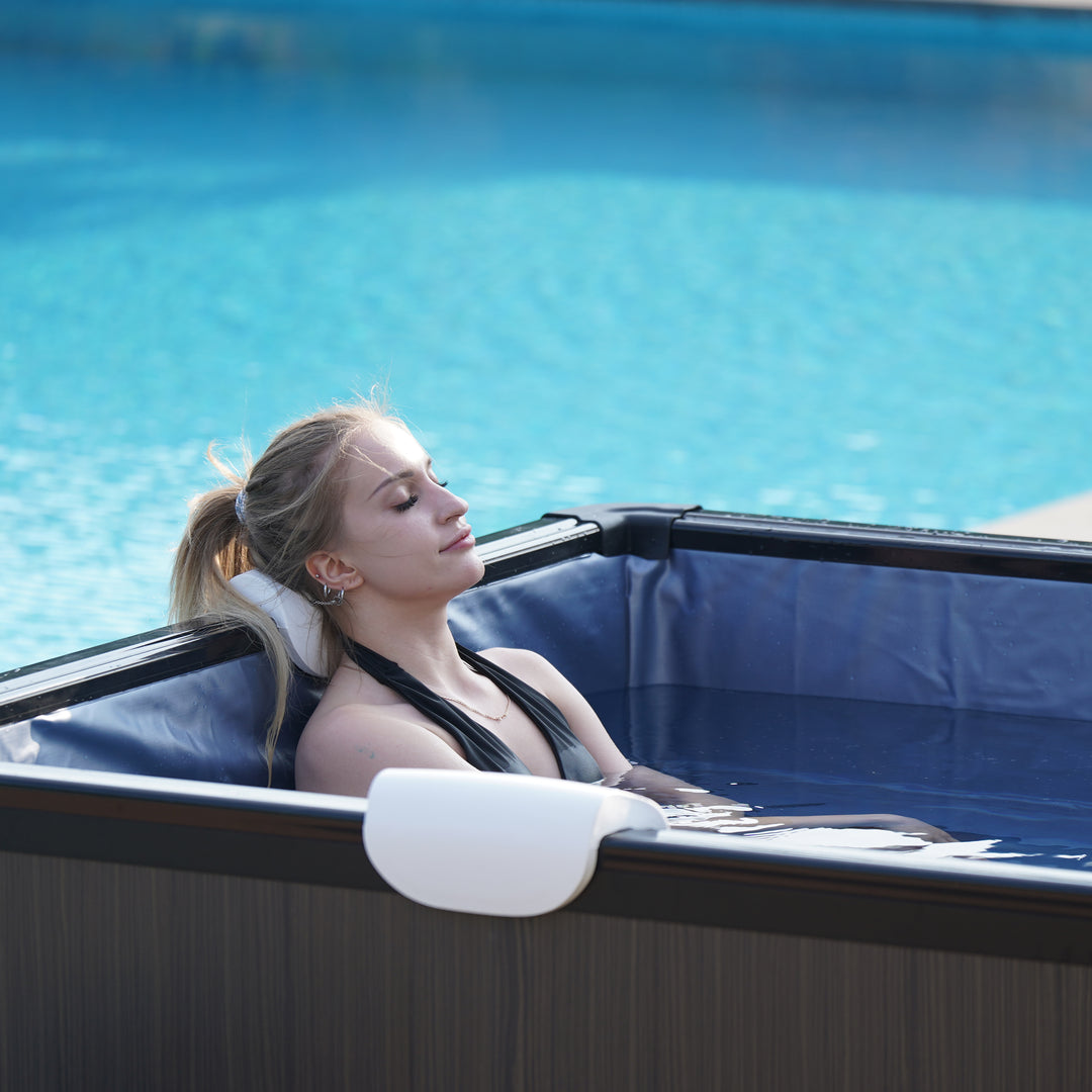 Eco-Foam 6 Person Inflatable Hot Tub